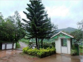 Poopada Resorts