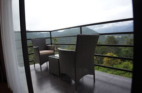Viceroy Luxury Mountain Resort And Spa
