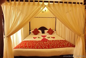 Fragrant Nature Backwater Resort & Ayurveda Spa