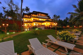 Fragrant Nature Backwater Resort & Ayurveda Spa