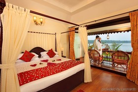 Fragrant Nature Backwater Resort & Ayurveda Spa