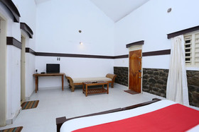 Eletaria By OYO Rooms