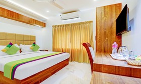 Highness Inn by Treebo Hotels