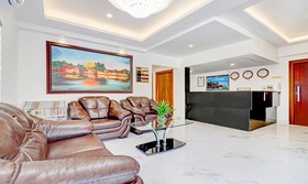 Highness Inn by Treebo Hotels
