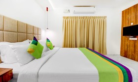 Highness Inn by Treebo Hotels