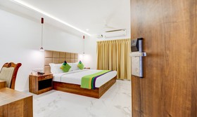 Highness Inn by Treebo Hotels