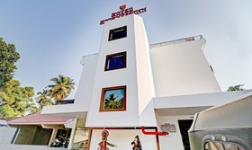 Highness Inn by Treebo Hotels