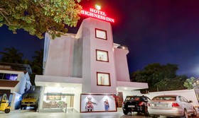 Highness Inn by Treebo Hotels