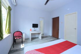 Flagship Hotel Prince Palace