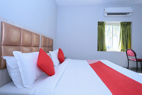 Flagship Hotel Prince Palace