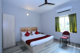 Flagship Hotel Prince Palace