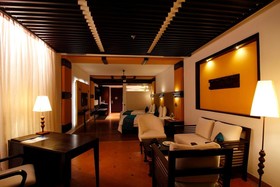 Vasundhara Sarovar Premiere