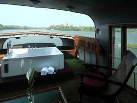 Vasundhara Sarovar Premiere