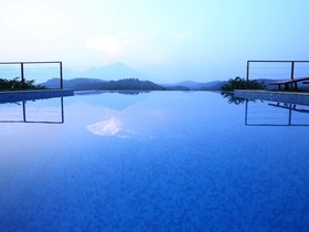 Petals Resort