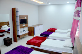 Hotel Raghumani Palace