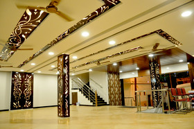 Hotel Raghumani Palace