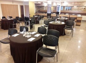 Anroute Stays121- ISBT Campus