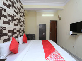 Colonel Corner By OYO