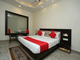Csfc by FabHotel