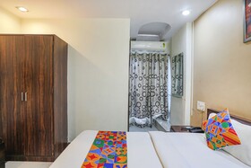 Fabexpress Ashoka Palace