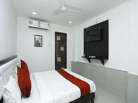 Green Square By OYO Rooms