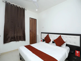 Green Square By OYO Rooms