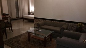 Hotel Arch Manor