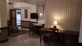 Hotel Arch Manor
