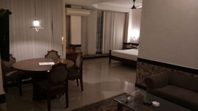 Hotel Arch Manor