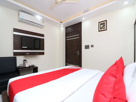Capital O 15671 Hotel Jalsa Dlx