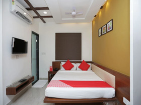 Hotel Khushi Regent By OYO Rooms