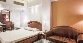 Hotel Ranjit's Lakeview