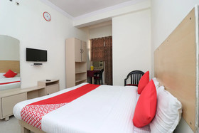 Hotel Shikhar Palace by OYO