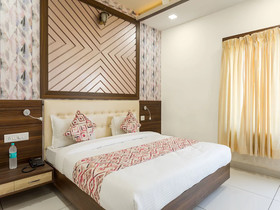 Hotel Shri Vilas By OYO Rooms