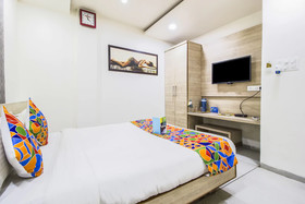 Hotel Siya Palace by OYO Rooms