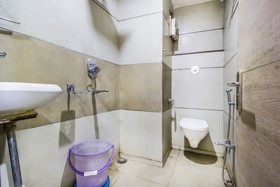 Hotel Siya Palace by OYO Rooms