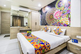 Hotel Siya Palace by OYO Rooms