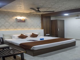 Hotel Tilak by OYO