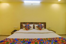 Kanta Shrawan Arcade By FabHotels