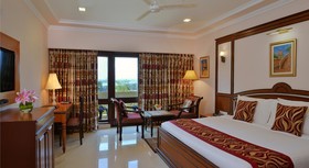 Noor Us Sabah Palace