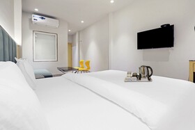 Oasis Yellow Courtyard by Fabhotel