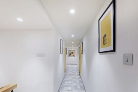 Oasis Yellow Courtyard by Fabhotel