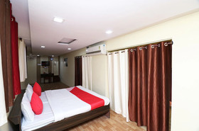 OYO 23419 People's Club