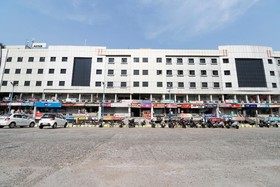 Raj Service Apartments by OYO Rooms