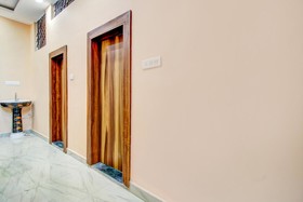 Rishi Raj Hotel & Resort by OYO Rooms