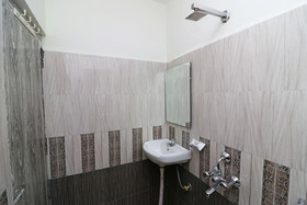 Saaaj Resorts By OYO Rooms