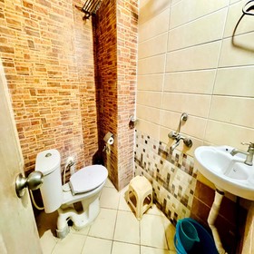 Hotel SKG Royal Palace