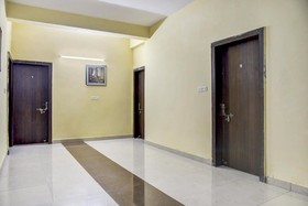 SPOT ON 77626 Aditya Shri Garden