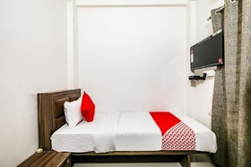 Sugar Cube by OYO Rooms