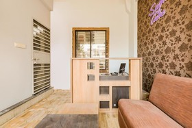 Sugar Cube by OYO Rooms